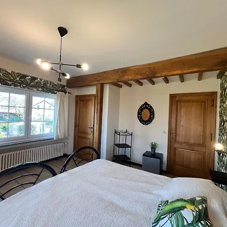 Oneux Village Holiday home