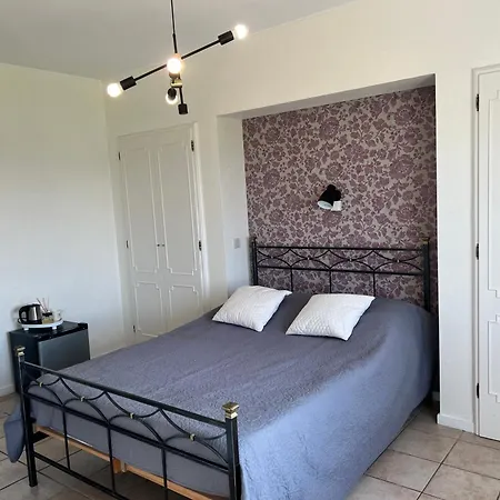 펜션 Oneux Village *